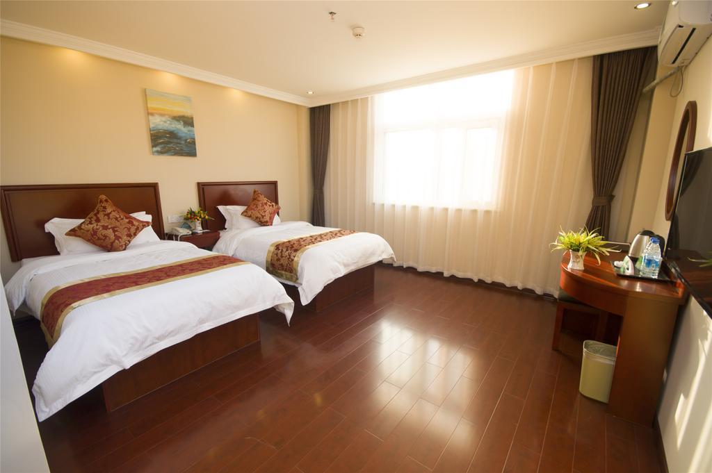 Greentree Inn Zhejiang Jiaxing West Zhongshan Road Vintage Car Building Express Hotel Esterno foto