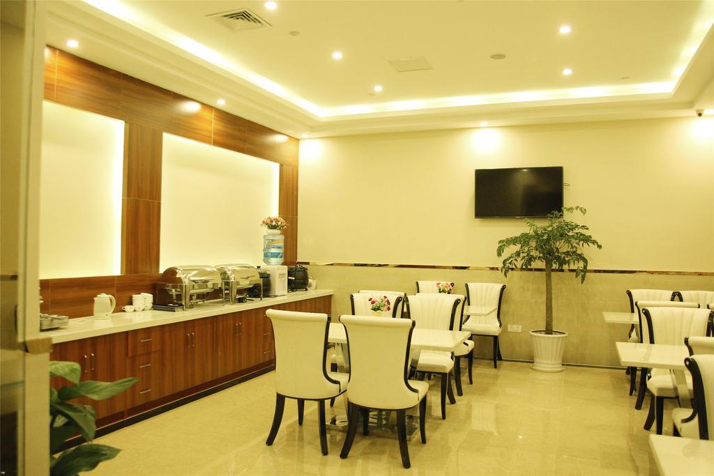 Greentree Inn Zhejiang Jiaxing West Zhongshan Road Vintage Car Building Express Hotel Esterno foto