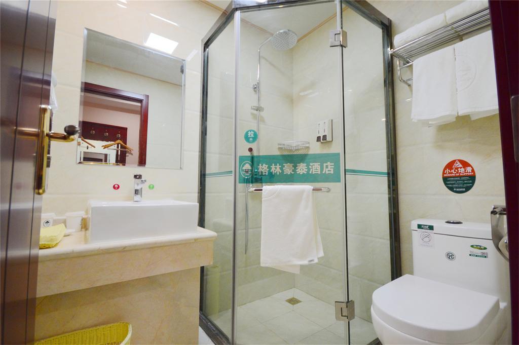 Greentree Inn Zhejiang Jiaxing West Zhongshan Road Vintage Car Building Express Hotel Esterno foto